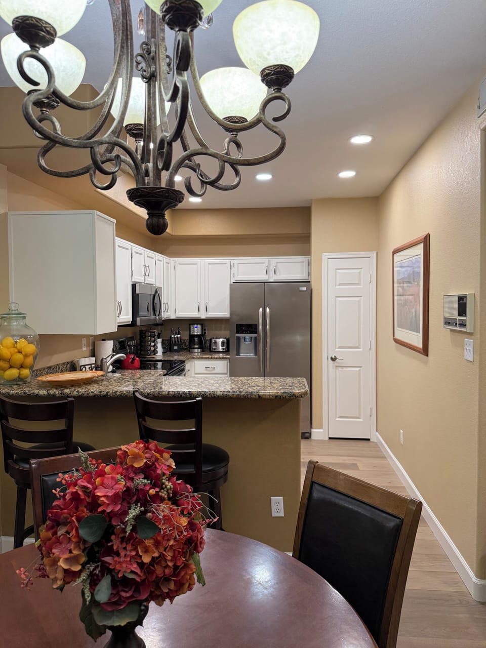 Additional counter seating