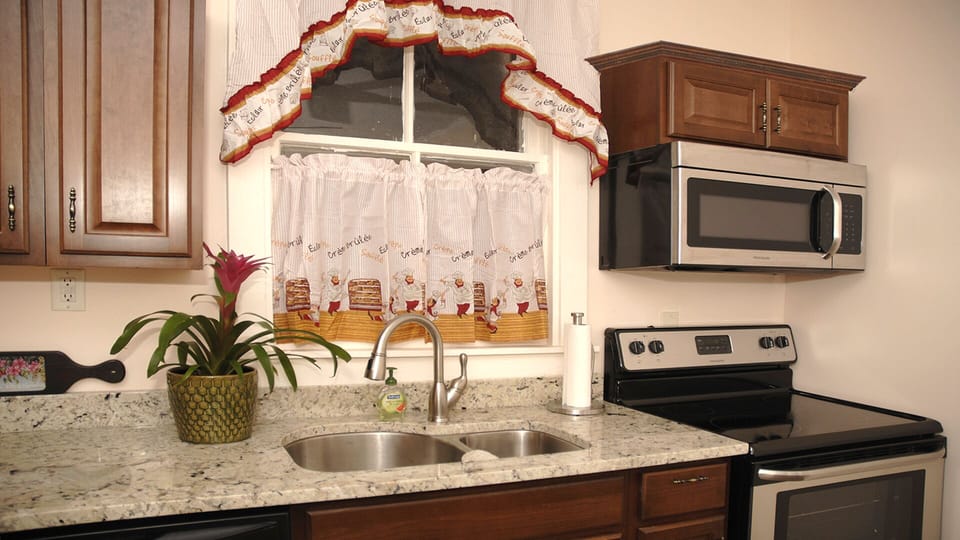 Kitchen sink