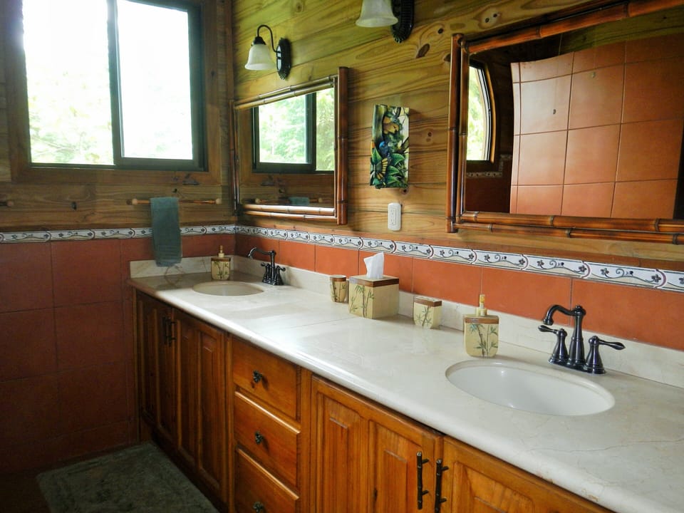 Private Master bath upstairs