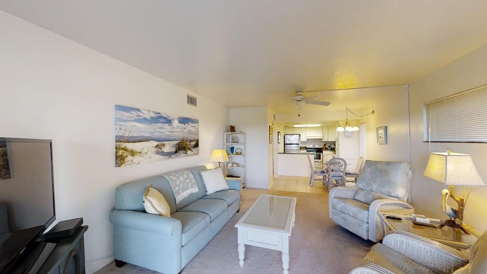 Living area with flat panel tv