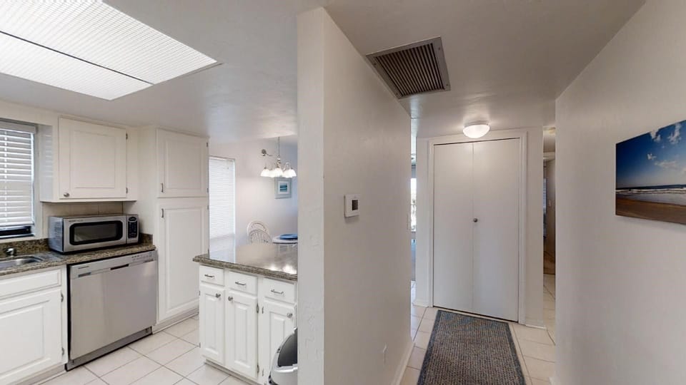 Entry Foyer