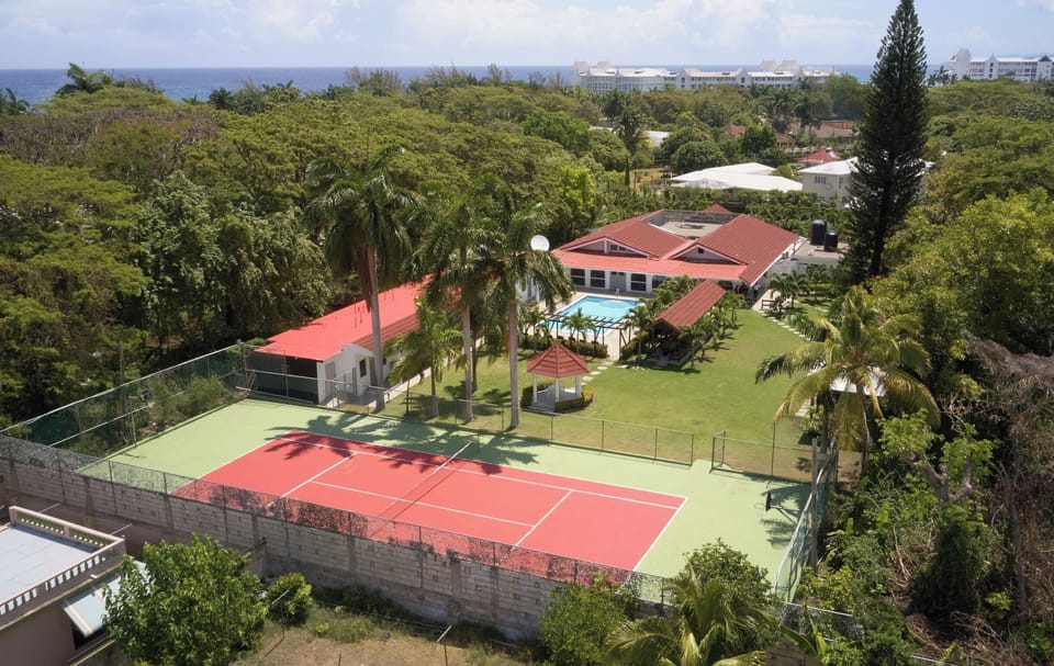 Sport court