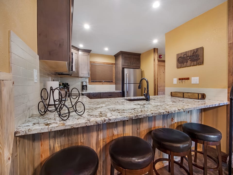 Kitchen bar seating for 4 people
