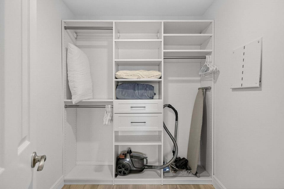 Guest Bedroom Closet/ Beach Items