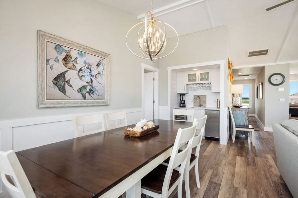 Dining Area - 2nd Floor Southeast