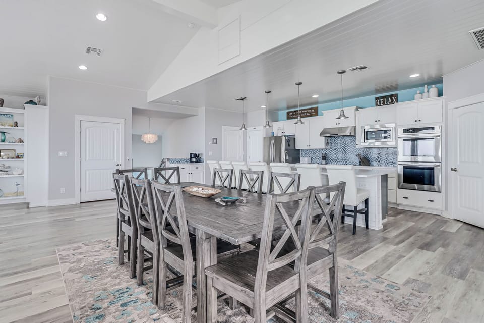 Gather your group around this stunning dining table while the chef in your party creates memorable meals in the fully-equipped kitchen.