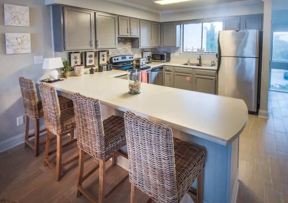 Large Kitchen Island Seating Four