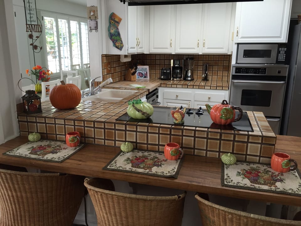 Kitchen and bar seating