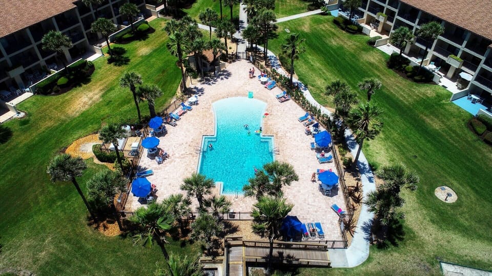 Oceanside Pool
