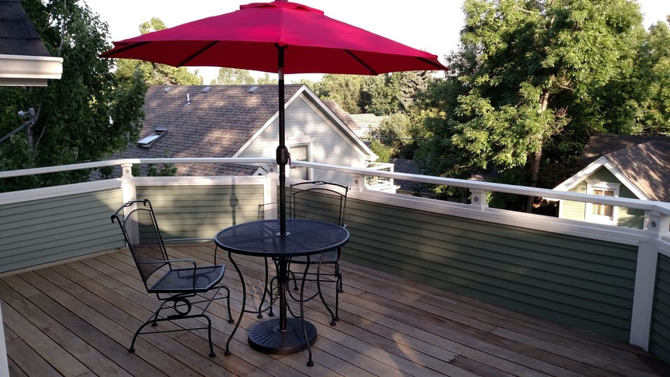 Master bedroom private deck- views of the flatirons