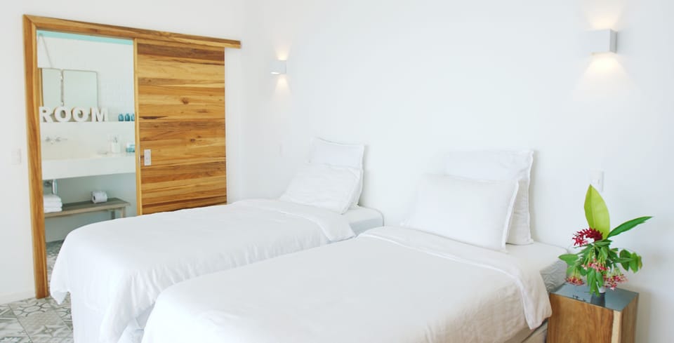 Guest bedroom