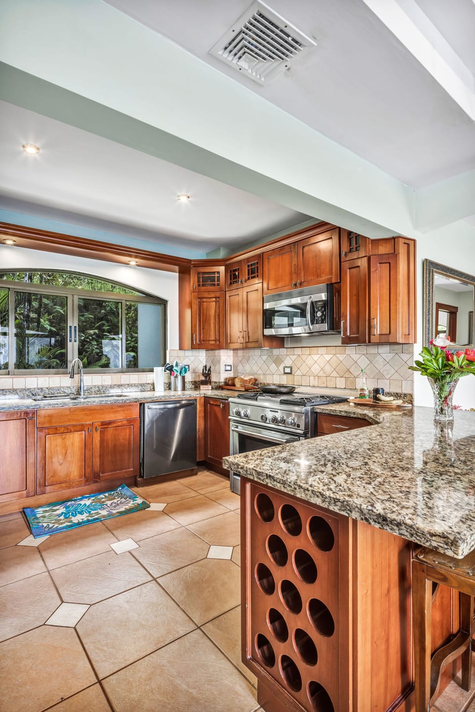 Large open kitchen with everything needed for preparation and service.