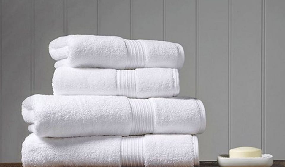 Yes! Linens are Supplied