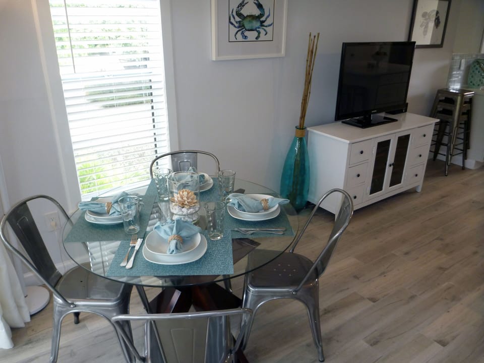 Breakfast Table