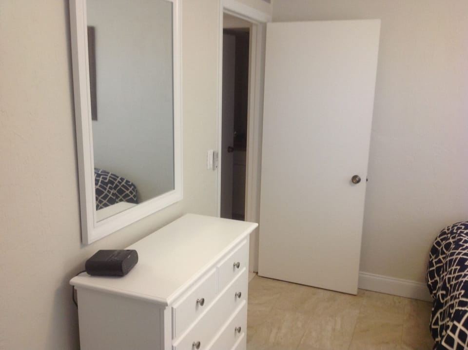 Second bedroom
