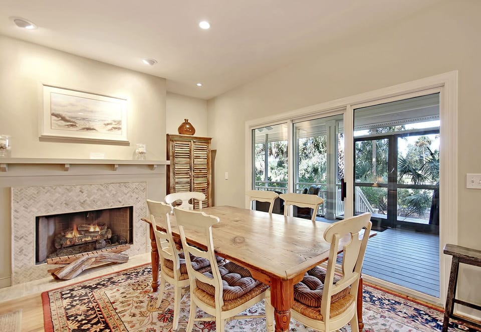 Dining Table - Seats 6 Guests - Plus 3 Bar Stools