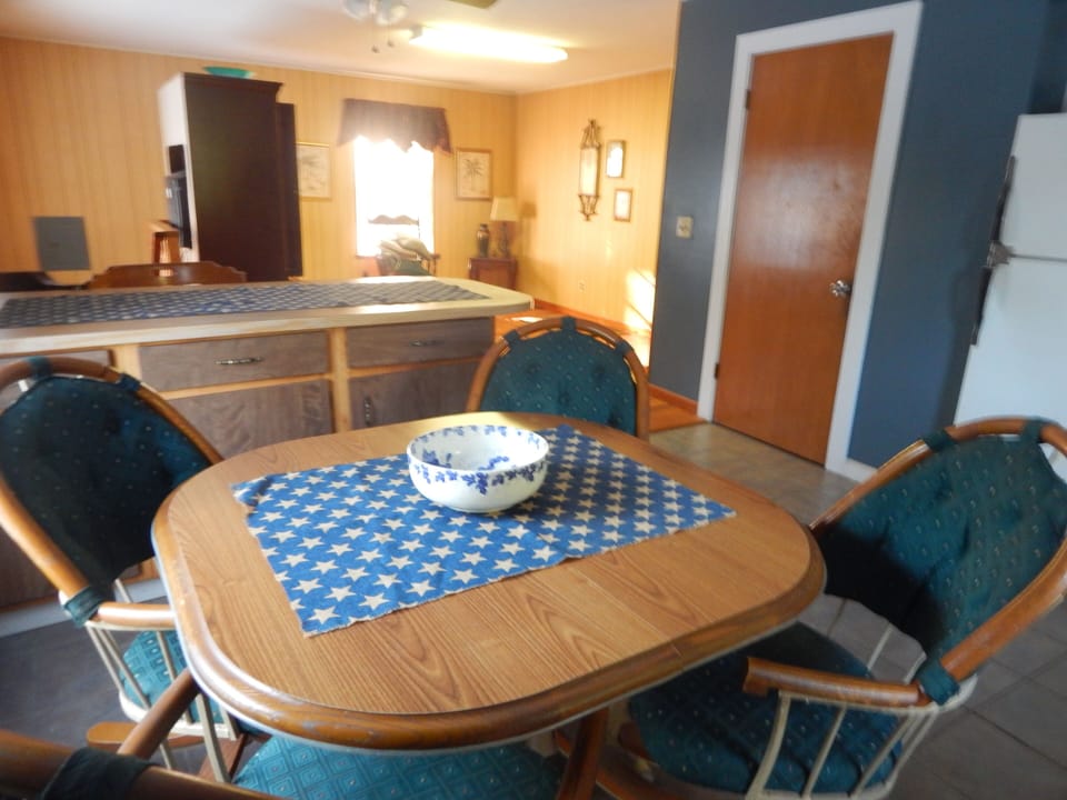 dinning area is upstairs 