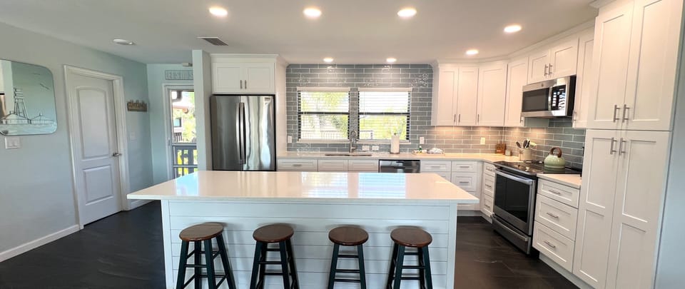Kitchen/Breakfast bar