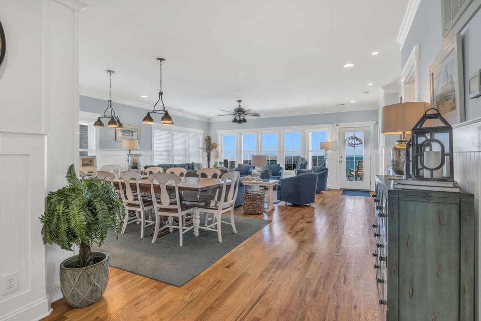 Dining / Living Area - 2nd Floor
