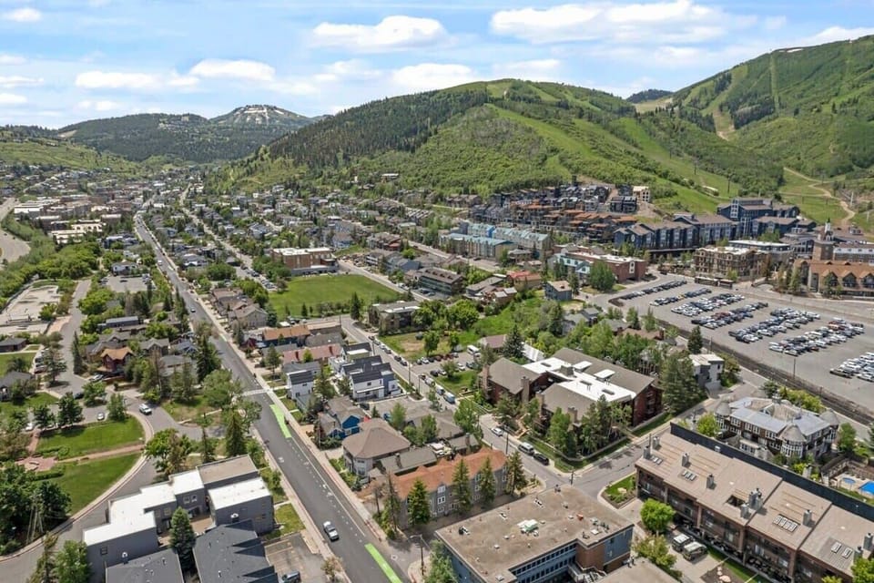 Nearby Main Street and City Park.