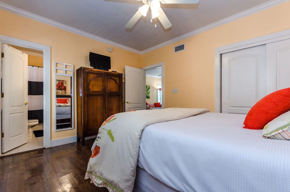 3 Bedroom - P.Parrot 4BD-5