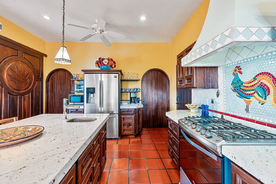 Kitchen 1.