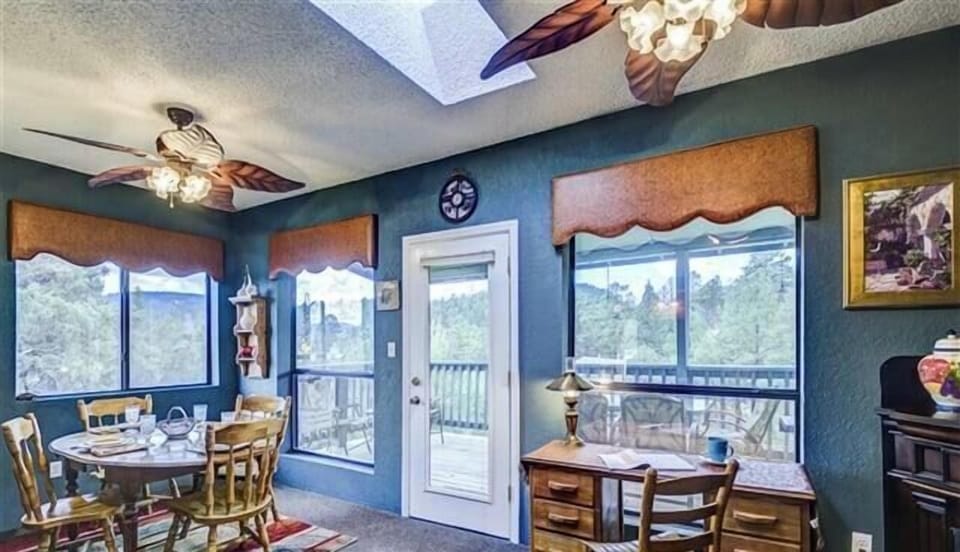 Dining room opens to deck