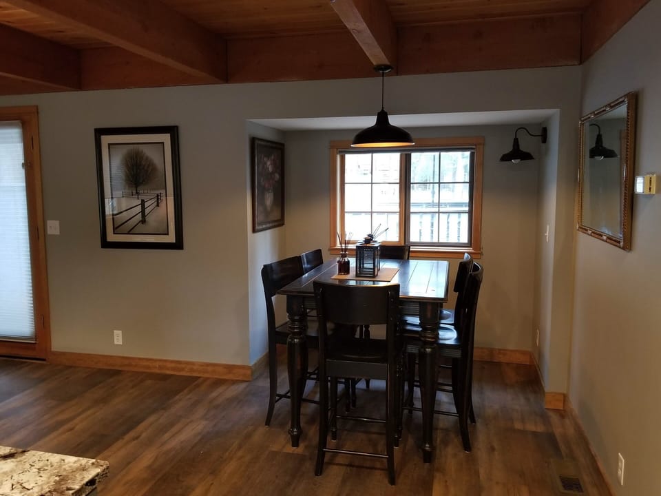 Dining nook