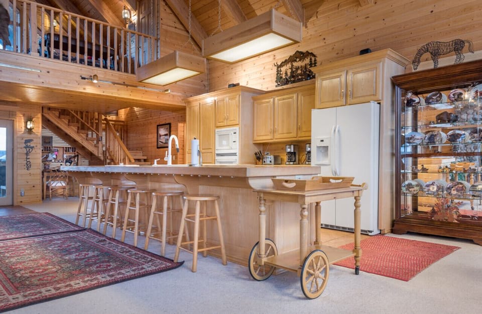 Fully Equipped Kitchen with Bar Seating