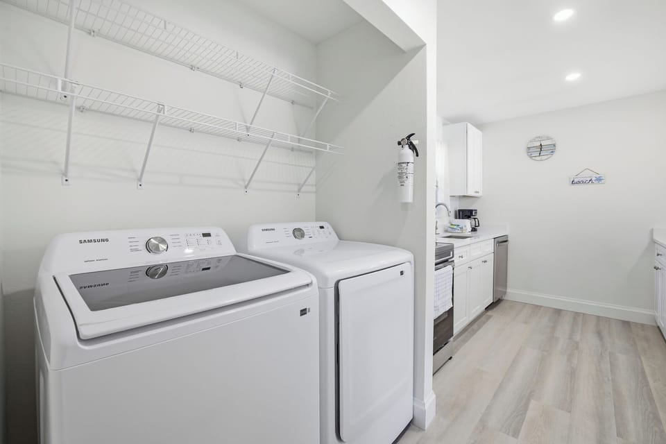 Washer & Dryer
