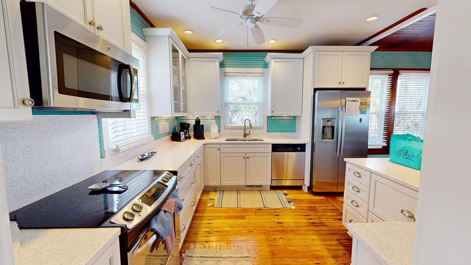 Dustys-Dunes-Kitchen