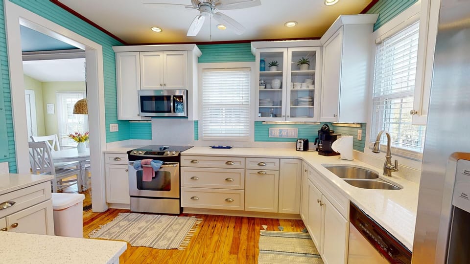 Dustys-Dunes-Kitchen