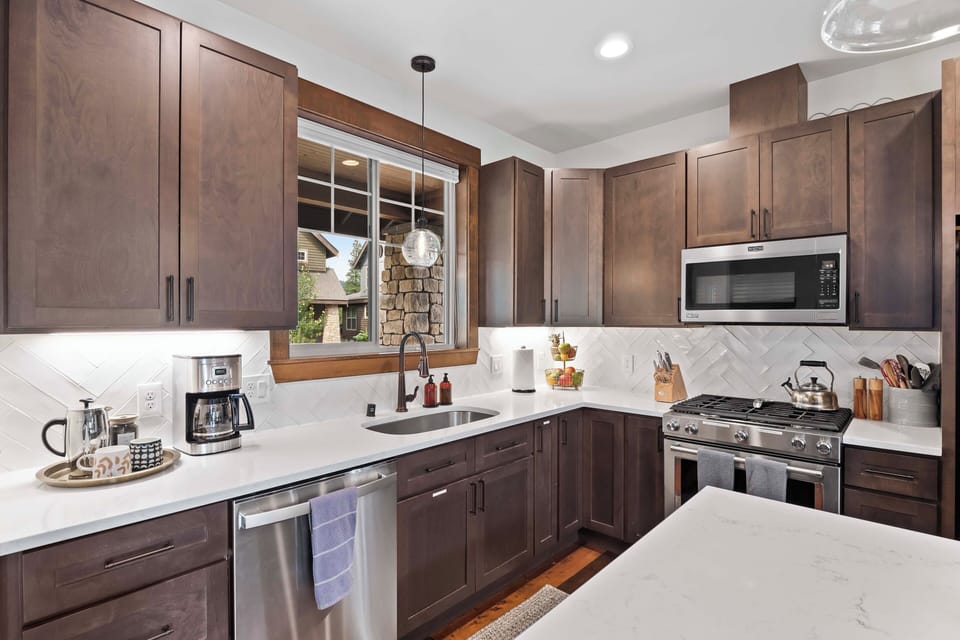 Kitchen View 4