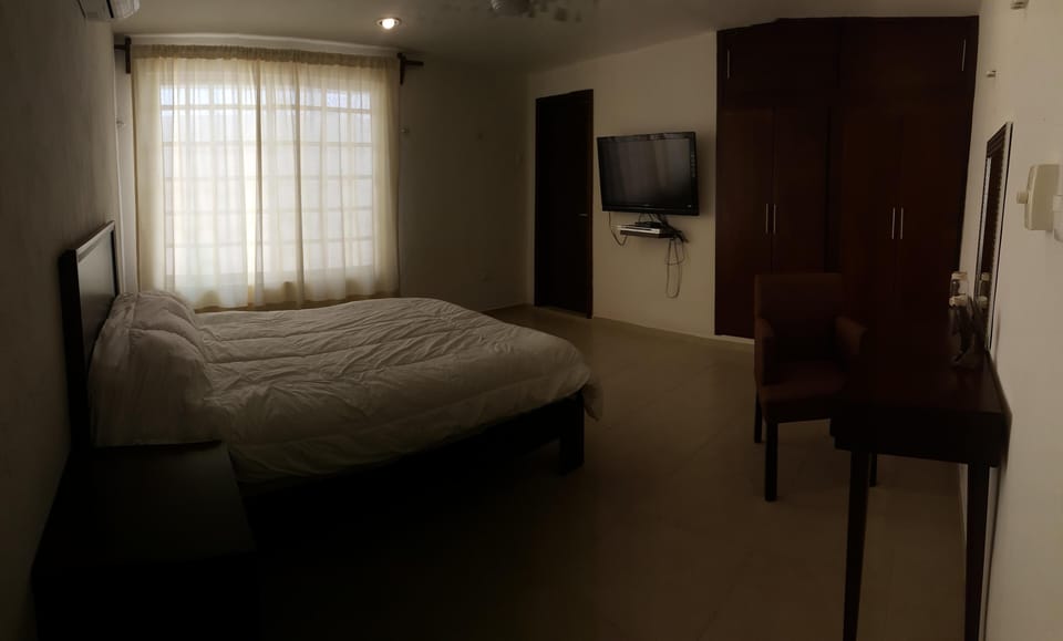 Room 2  (With bathroom) 