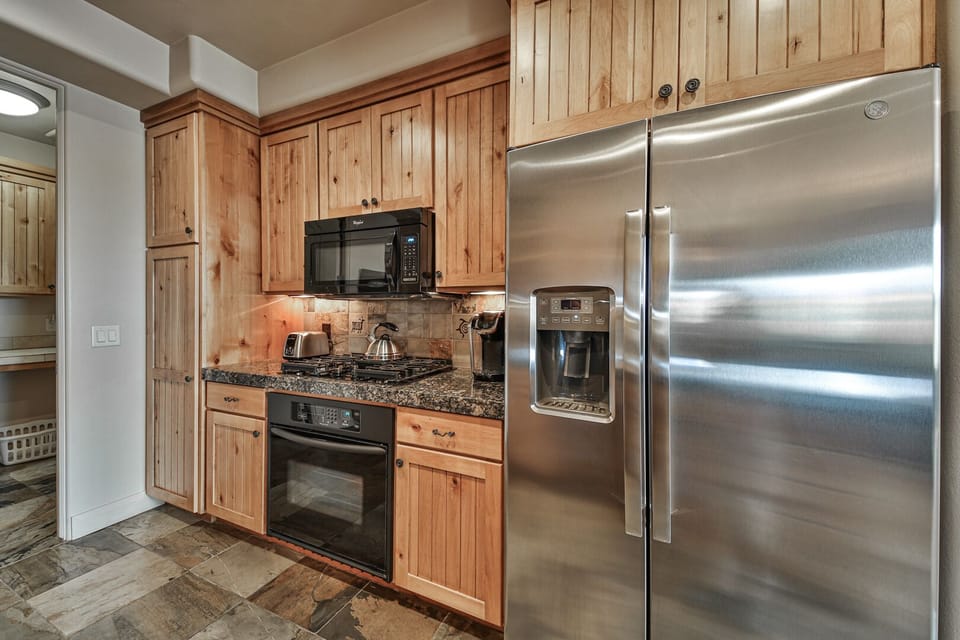 Large Kitchen