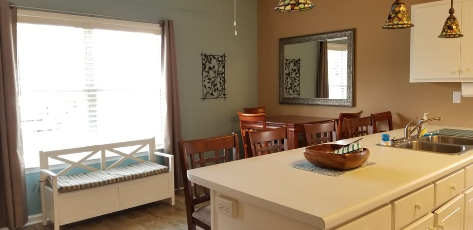 Kitchen bar seats up to 5