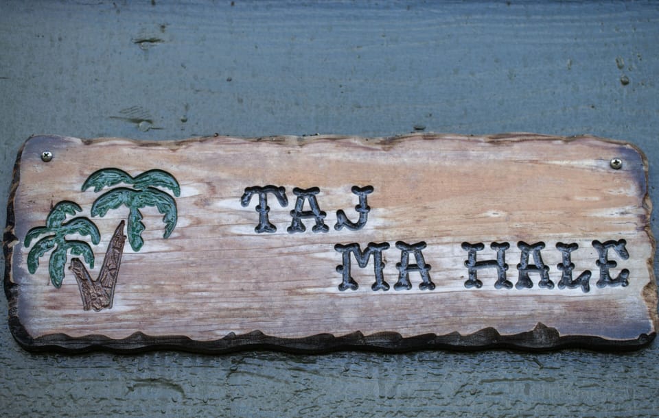 Welcome to the Taj!  It's a short walk to both beach and town. 

