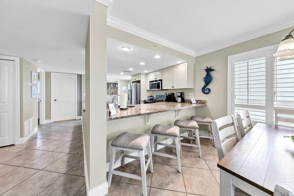Kitchen Bar