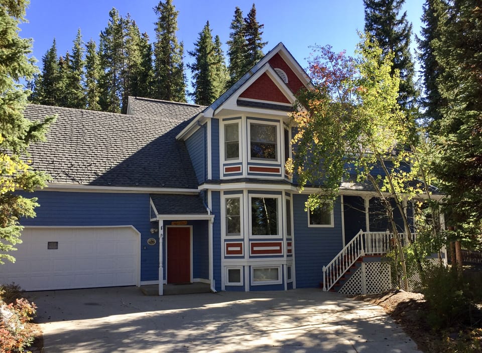 Welcome to the Moonstone House Breckenridge (Early fall view)