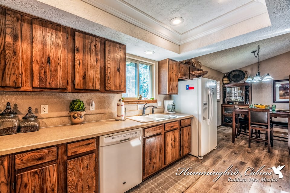 Lovely, spacious kitchen