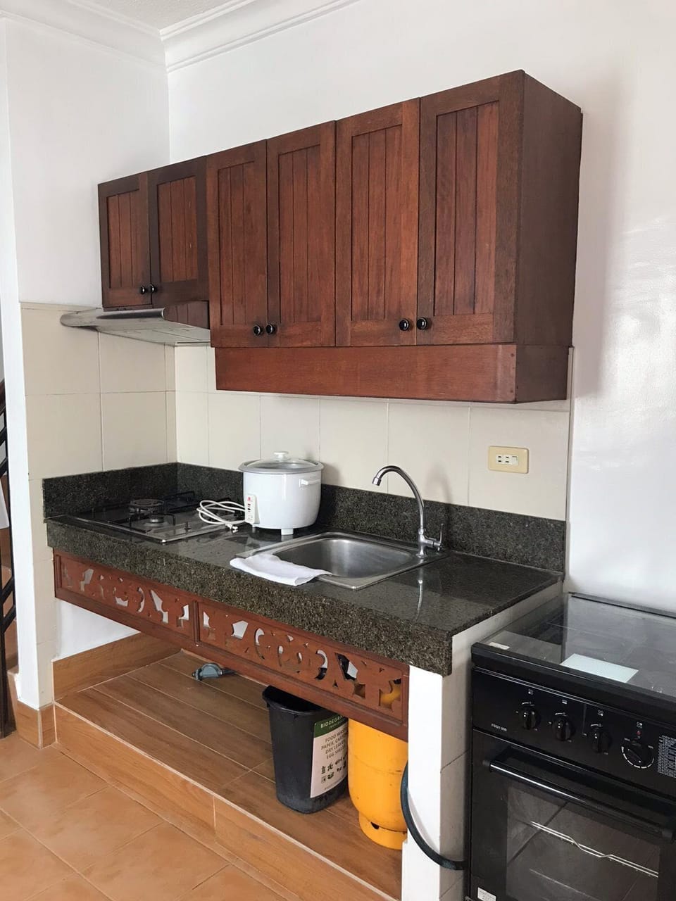 Apartment with Loft | Private kitchenette | Mini-fridge