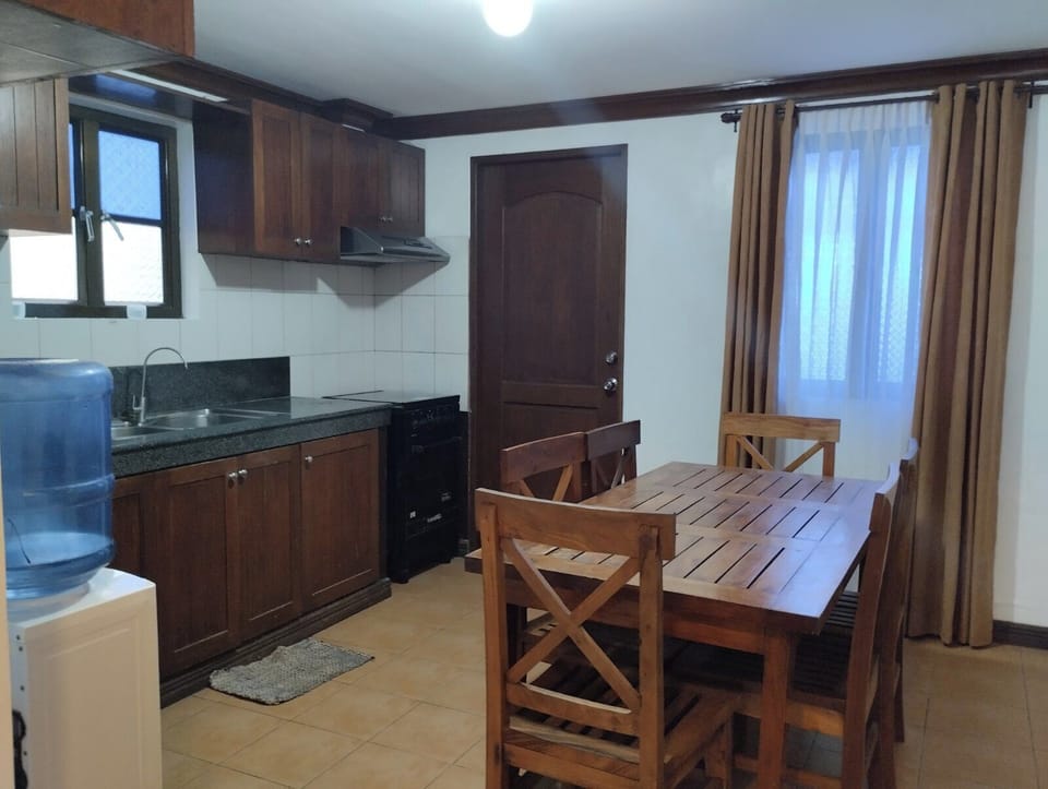 Villa | Private kitchenette | Mini-fridge