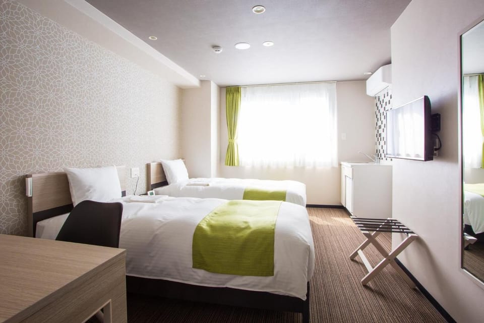 Soundproofing, WiFi (free), bed sheets