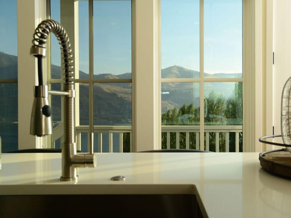 Stunning views of Lake Chelan