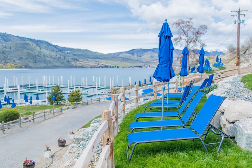 Lounge area at Waterfront