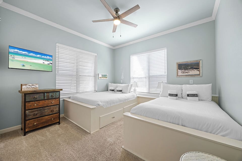 Down By The Sea Guest Bedroom 3