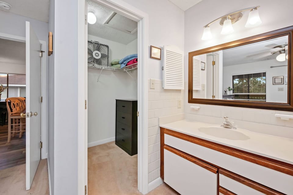 Master Bath #1 - Northwest