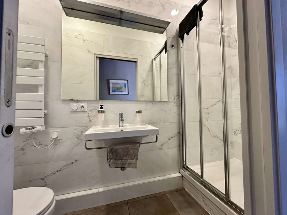 RDC Bathroom