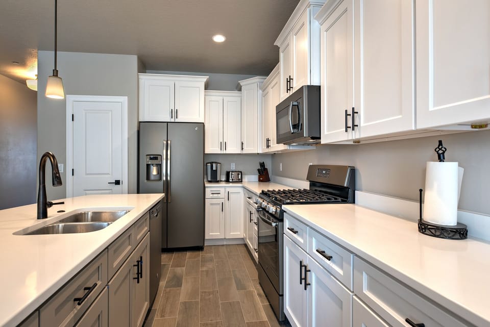 The gourmet kitchen has all the dish wear you need to feed a large crowd!