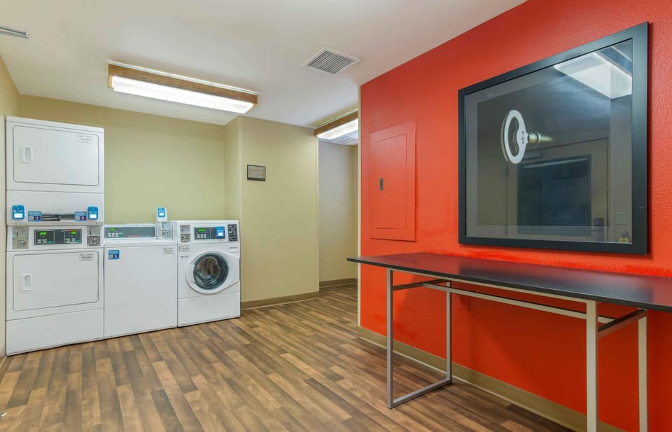 Extended Stay America Suites Atlanta Alpharetta Northpoint W Hotel in Alpharetta